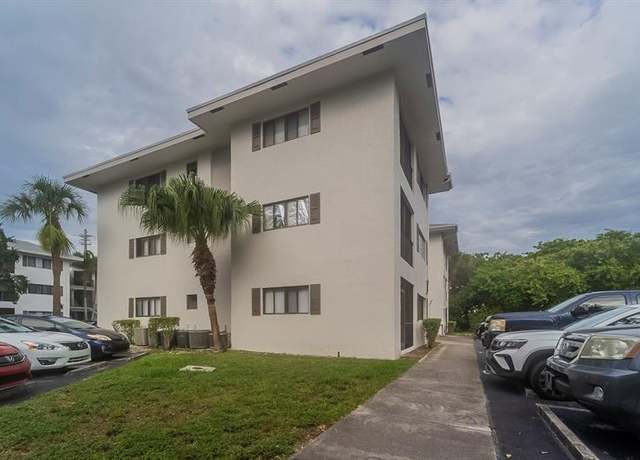 Property at 2445 SW 18th Ter #504, Fort Lauderdale, FL 33315, 1 bed, 1 bath