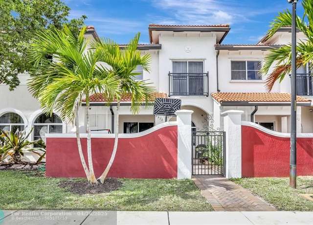 Property at 3513 NW 29th Ct, Lauderdale Lakes, FL 33311, 2 beds, 2.5 baths