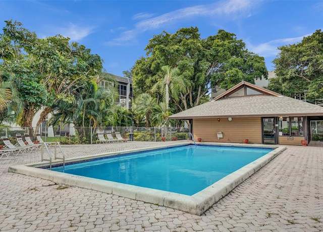 Property at 9440 Poinciana Pl #101, Davie, FL 33324, 2 beds, 2 baths