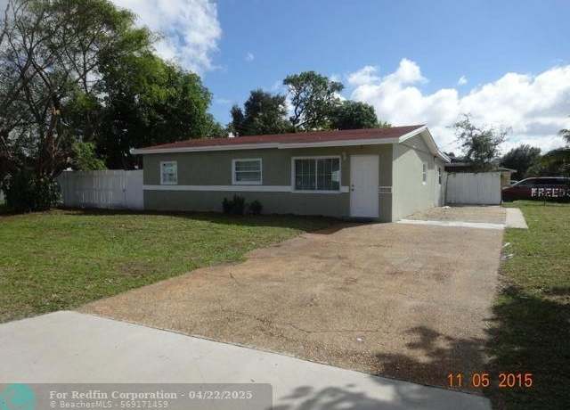 Property at 2310 NW 11th St, Fort Lauderdale, FL 33311, 4 beds, 2 baths