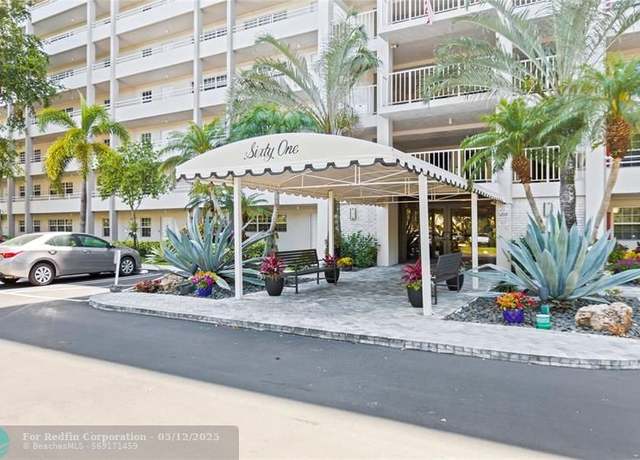 Property at 575 Oaks Ln #403, Pompano Beach, FL 33069, 2 beds, 2 baths