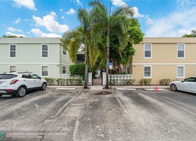 Property at 312 SE 10th Ave Unit C, Pompano Beach, FL 33060, 3 beds, 2 baths