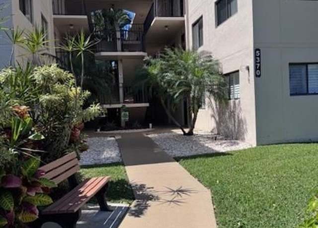 Property at 5370 Las Verdes Crk #319, Delray Beach, FL 33484, 2 beds, 2 baths