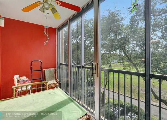 Property at 1300 SW 125th Ave Unit 306 K, Pembroke Pines, FL 33027, 2 beds, 2 baths