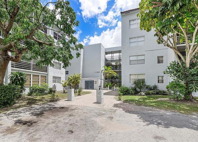Property at 2800 Somerset Dr Unit 202j, Lauderdale Lakes, FL 33311, 2 beds, 2 baths
