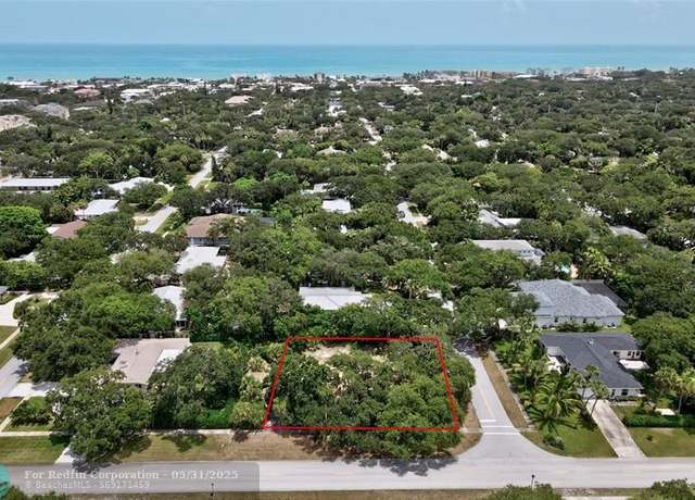 Property at 501 Camelia Ln, Vero Beach, FL 32963