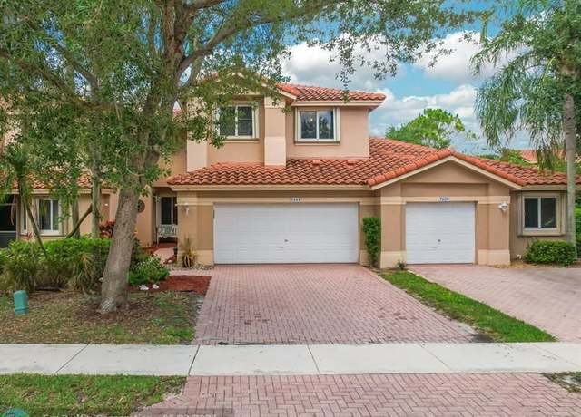Property at 5664 NW 125th Ave, Coral Springs, FL 33076, 3 beds, 2.5 baths
