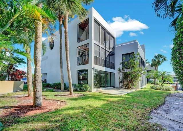 Property at 1100 SE 5th Ct #1, Pompano Beach, FL 33060, 1 bed, 1.5 baths