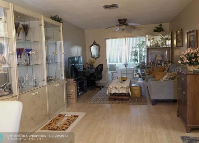 Property at 2192 NE 1st Way #202, Boynton Beach, FL 33435, 1 bed, 1.5 baths