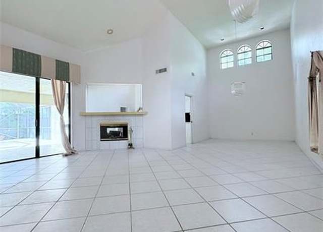 Property at 2765 NW 29th Dr, Boca Raton, FL 33434, 4 beds, 2.5 baths