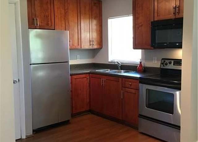 Property at 5168 NE 6th Ave #413, Fort Lauderdale, FL 33334, 2 beds, 1 bath