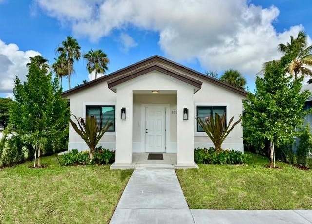 Property at 20282 SW 122nd Ct, Miami, FL 33177, 3 beds, 2 baths