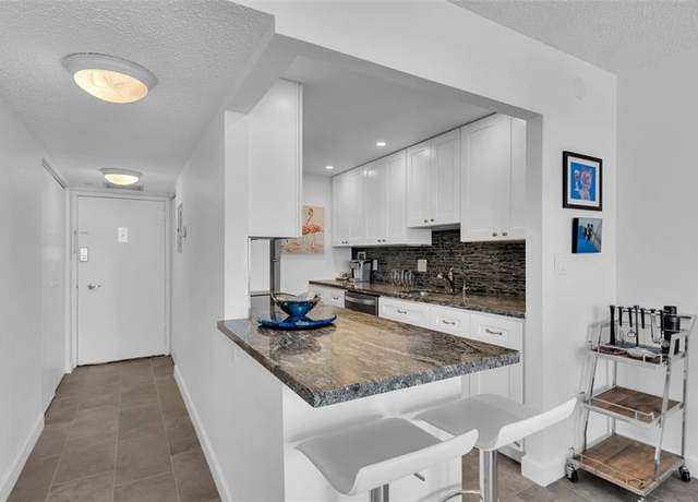 Property at 3015 N Ocean Blvd Unit 9C, Fort Lauderdale, FL 33308, 1 bath