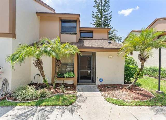 Property at 3051 NW 48th Ave #808, Coconut Creek, FL 33063, 3 beds, 2.5 baths