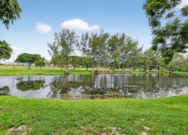 Property at 1157 Cambridge G #1157, Deerfield Beach, FL 33442, 1 bed, 1.5 baths