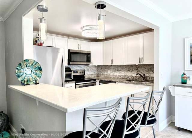 Property at 342 Flanders H #342, Delray Beach, FL 33484, 1 bed, 1.5 baths