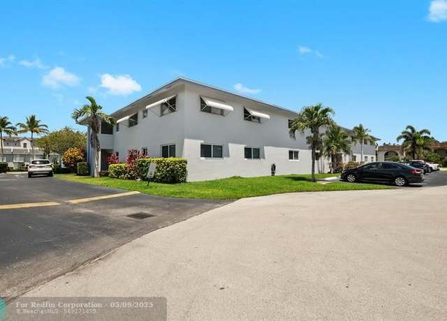 Property at 2120 NE 42nd St Unit 6A, Lighthouse Point, FL 33064, 2 beds, 1.5 baths