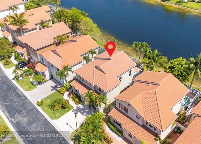 Property at 11290 NW 46th Dr, Coral Springs, FL 33076, 3 beds, 2.5 baths