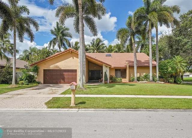 Property at 1581 NW 100th Way, Plantation, FL 33322, 4 beds, 2 baths