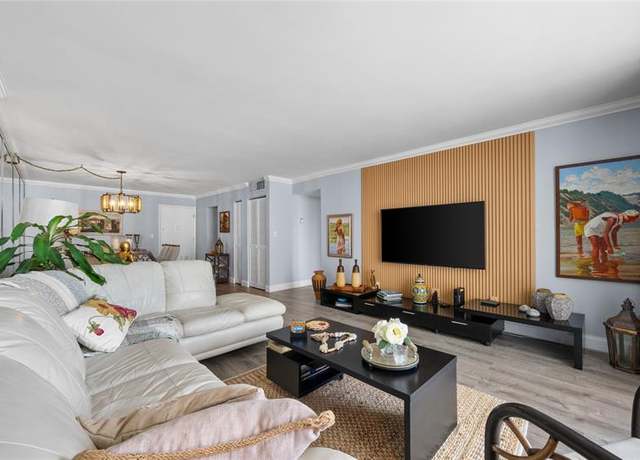 Property at 1849 S Ocean Dr #1112, Hallandale, FL 33009, 2 beds, 2 baths