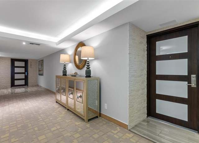 Property at 777 Bayshore Dr #705, Fort Lauderdale, FL 33304, 2 beds, 2.5 baths