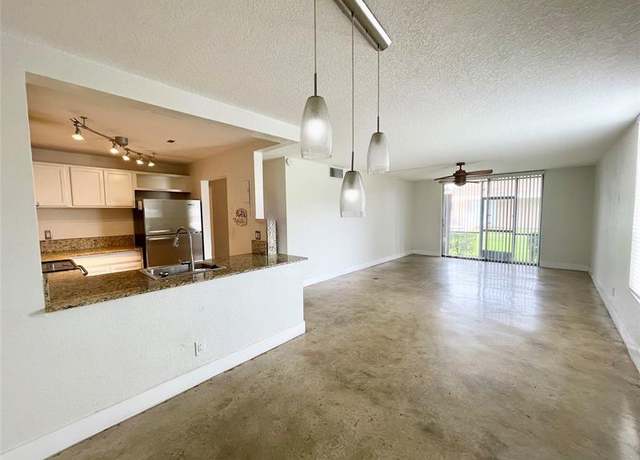 Property at 7175 Orange Dr Unit 118H, Davie, FL 33314, 3 beds, 2 baths