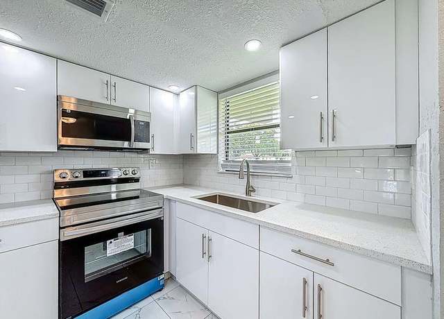 Property at 6061 Shaker Woods Vlg #103, Tamarac, FL 33319, 2 beds, 2 baths