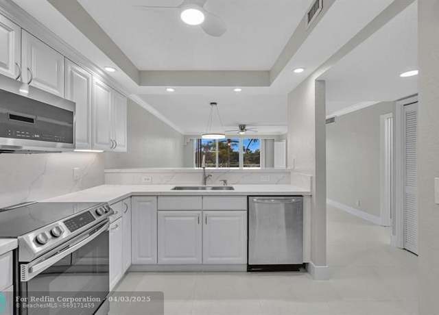Property at 3800 Oaks Clubhouse Dr #201, Pompano Beach, FL 33069, 3 beds, 2 baths