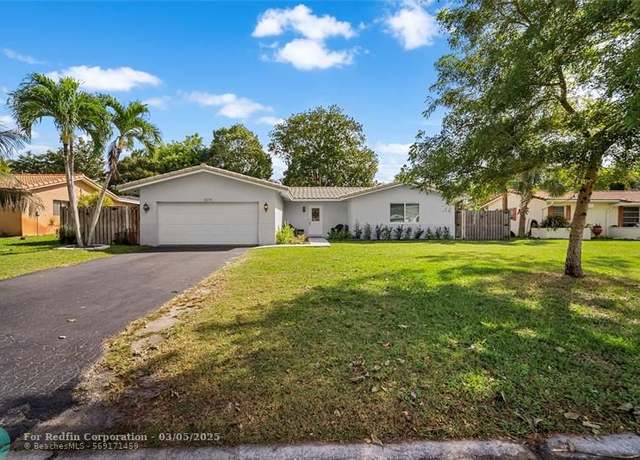 Property at 1579 NW 84th Dr, Coral Springs, FL 33071, 3 beds, 2 baths