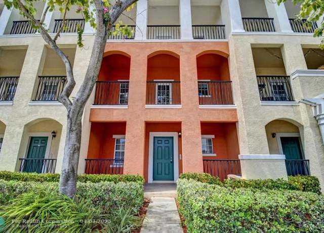 Property at 728 SW 1st Ave, Pompano Beach, FL 33060, 3 beds, 2.5 baths