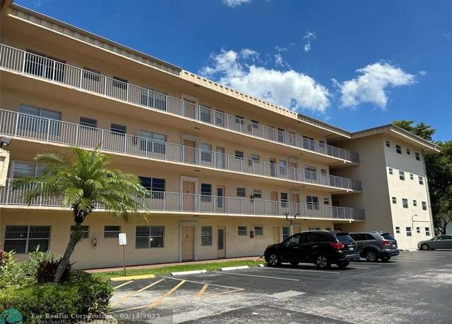 Property at 4191 NW 41st St #312, Lauderdale Lakes, FL 33319, 2 beds, 2 baths
