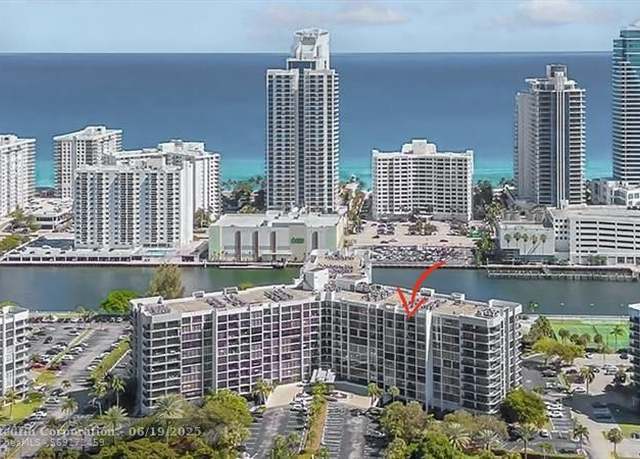 Property at 600 Parkview Dr #1029, Hallandale, FL 33009, 2 beds, 2 baths