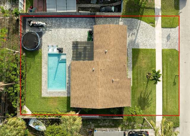 Property at 316 NW 3rd Ct, Deerfield Beach, FL 33441, 3 beds, 2 baths