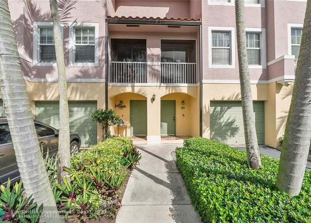 Property at 6528 W Sample Rd #6528, Coral Springs, FL 33067, 3 beds, 2.5 baths