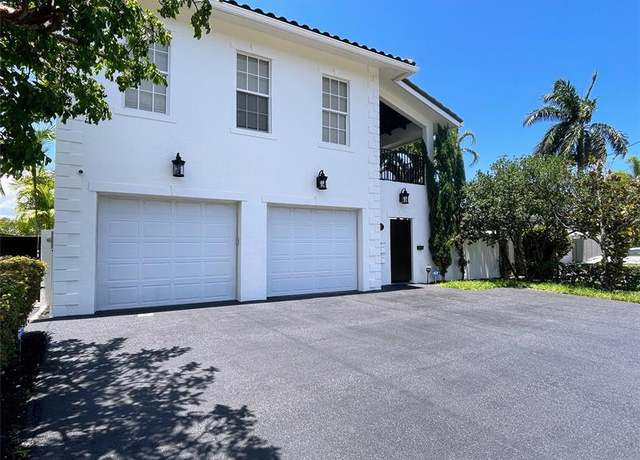 Property at 929 NE 18th Ct, Fort Lauderdale, FL 33305, 3 beds, 3.5 baths