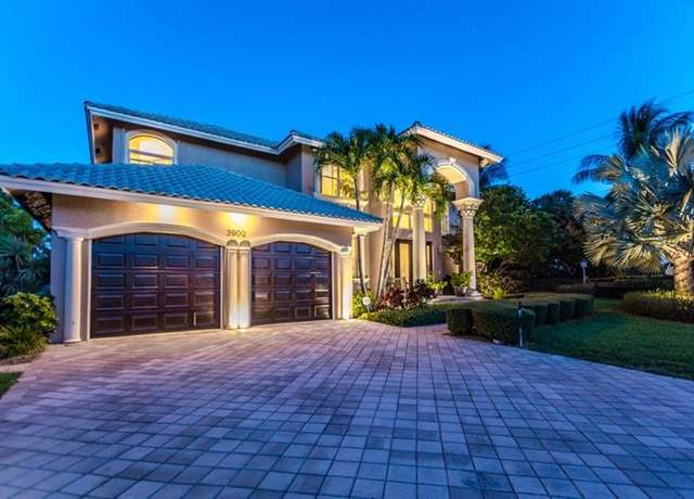 Property at 3900 NE 25th Ave, Lighthouse Point, FL 33064, 5 beds, 4.5 baths