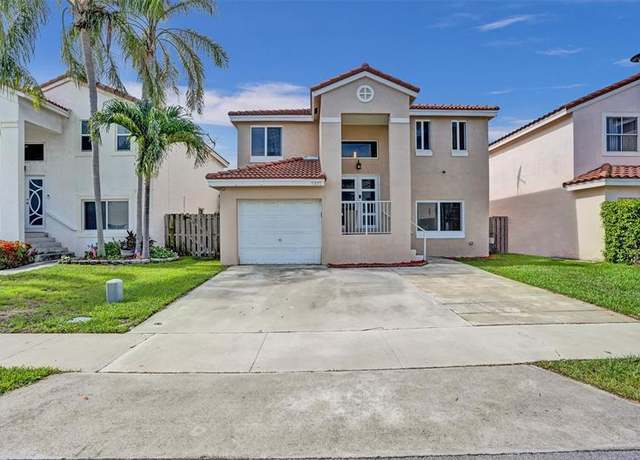 Property at 7375 Cypress Dr, Margate, FL 33063, 3 beds, 2.5 baths