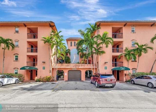 Property at 640 Tennis Club Dr #111, Fort Lauderdale, FL 33311, 3 beds, 2.5 baths