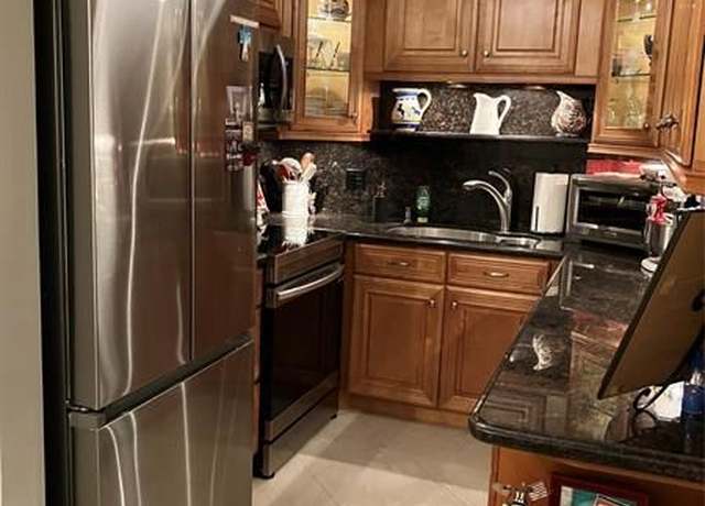 Property at 284 Grantham F #284, Deerfield Beach, FL 33442, 2 beds, 1.5 baths