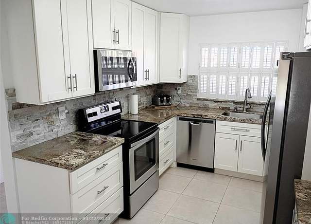 Property at 9481 Sunrise Lakes Blvd #307, Sunrise, FL 33322, 2 beds, 2 baths