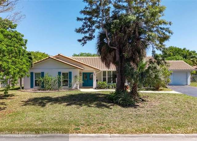 Property at 3207 NW 88th Way, Coral Springs, FL 33065, 4 beds, 2 baths