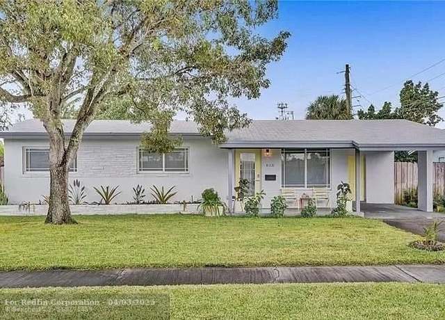 Property at 818 NW 28th Ct, Wilton Manors, FL 33311, 3 beds, 2 baths
