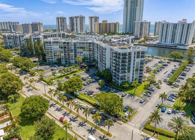 Property at 800 Parkview Dr #1001, Hallandale, FL 33009, 2 beds, 1.5 baths