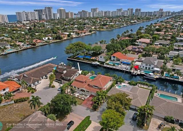 Property at 3100 NE 47th St, Fort Lauderdale, FL 33308, 4 beds, 5 baths