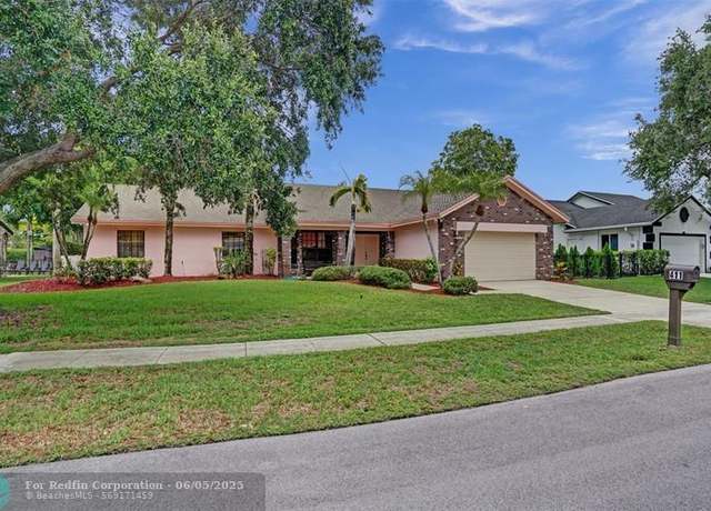 Property at 411 NW 197th Ave, Pembroke Pines, FL 33029, 4 beds, 2 baths