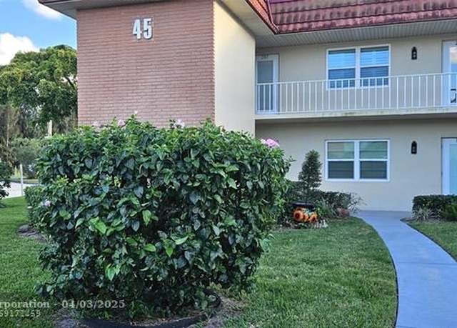 Property at 45 Woodland Dr #104, Vero Beach, FL 32962, 1 bed, 1 bath