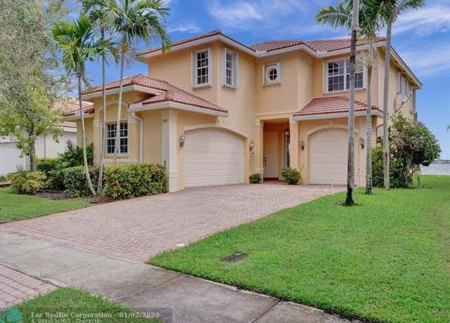 Property at 4927 SW 183rd Ave, Miramar, FL 33029, 5 beds, 3 baths