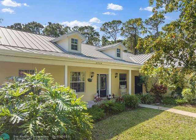 Property at 8446 93rd Ave, Vero Beach, FL 32967, 3 beds, 2 baths