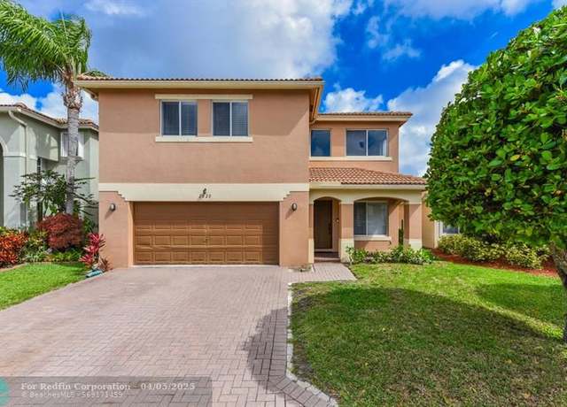 Property at 2020 Little Torch St, Riviera Beach, FL 33407, 4 beds, 3 baths