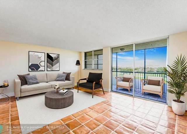 Property at 3300 W Rolling Hills Cir #608, Davie, FL 33328, 1 bed, 1.5 baths